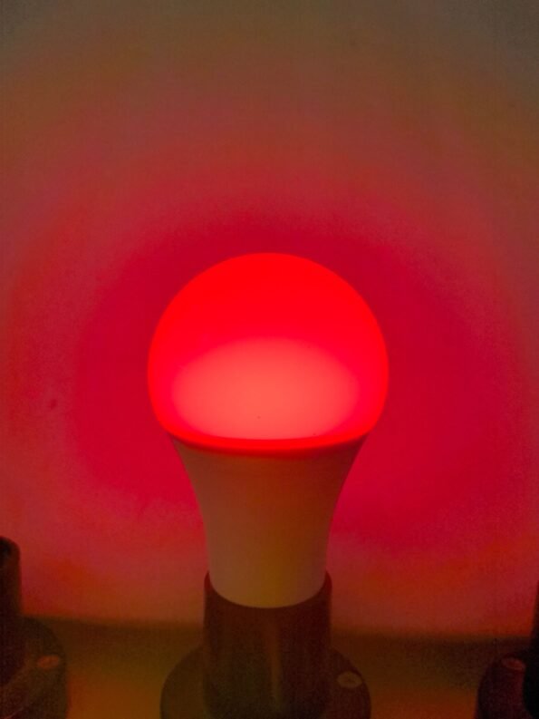 CHIRYO Light Therapy Peaceful Red 630nm B22 lightbulb Healthy Lighting 100 percent no blue light