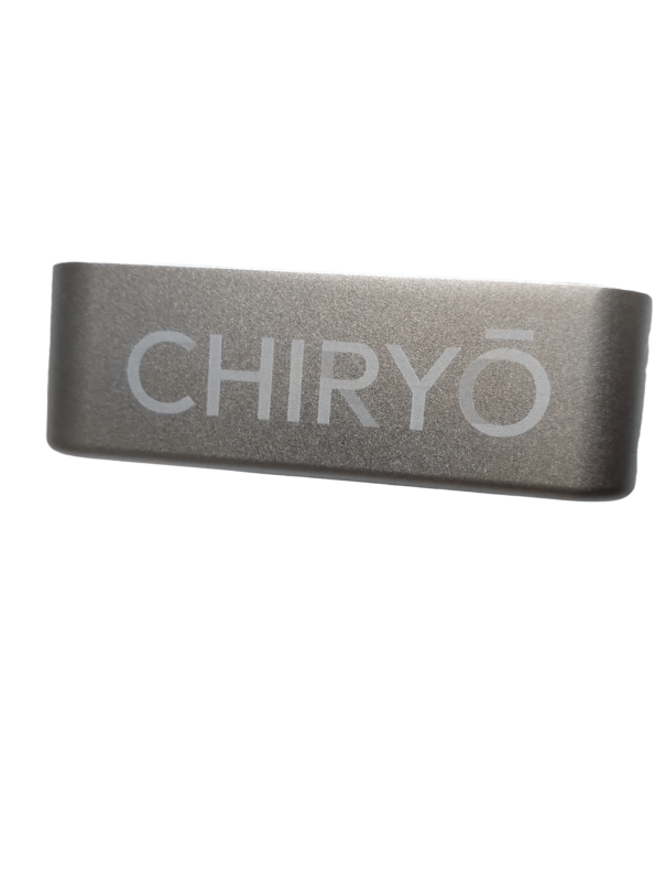 CHIRYO Light Therapy Silver Headache Migraine 520nm and 550nm battery powered portable