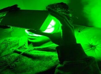 Best Light For Migraines? 6 www.CHIRYOLightTherapy.com Headache Natural Relief narrow band green light therapy 520nm and 550nm